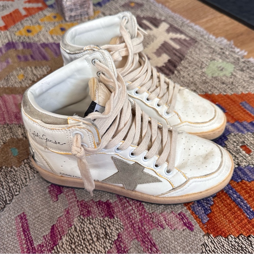 NWT Golden Goose Sky-Star (Sky Star) Women’s size 35
